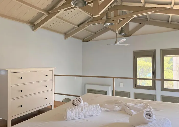 Cassa Luca In Glarokavmos * Paliouri